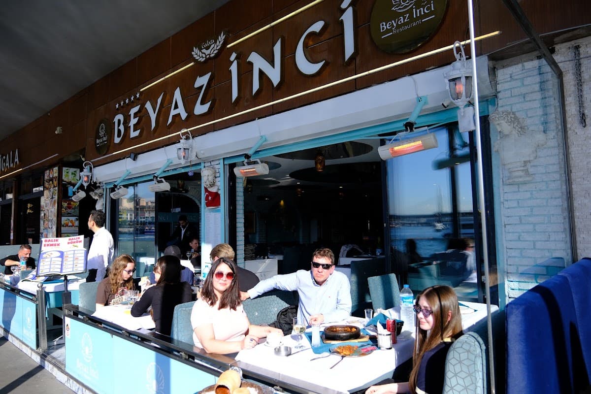 Beyaz İnci Restaurant Galata Köprüsü